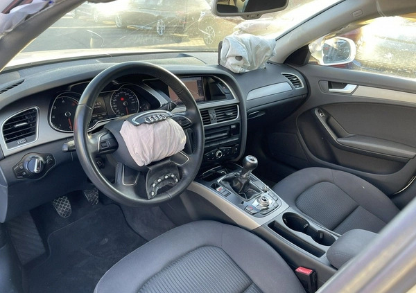 Audi A4 cena 29900 przebieg: 260500, rok produkcji 2014 z Lębork małe 79